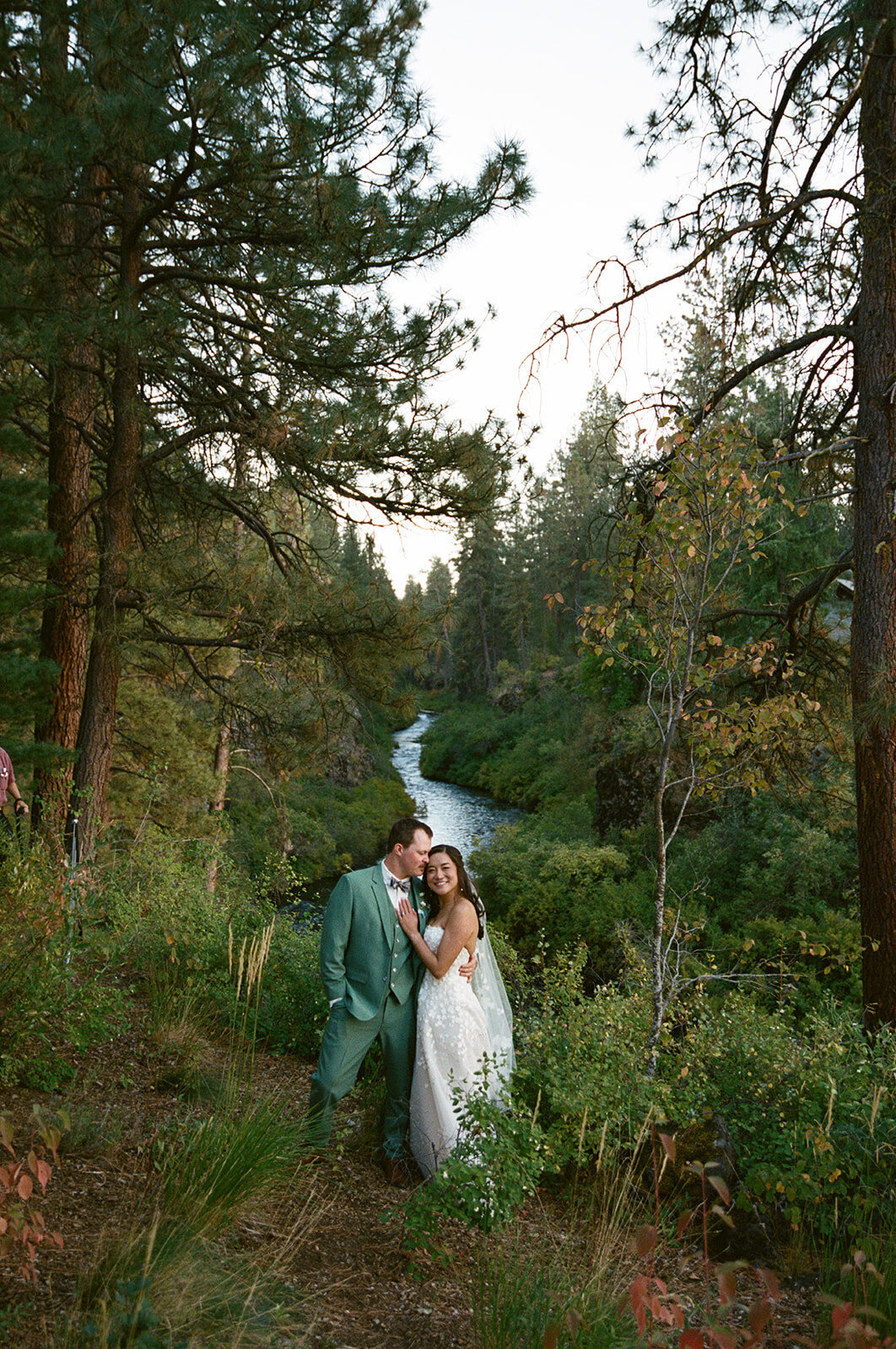 andrew-tiffany-couples-portraits-olive-and-oath16