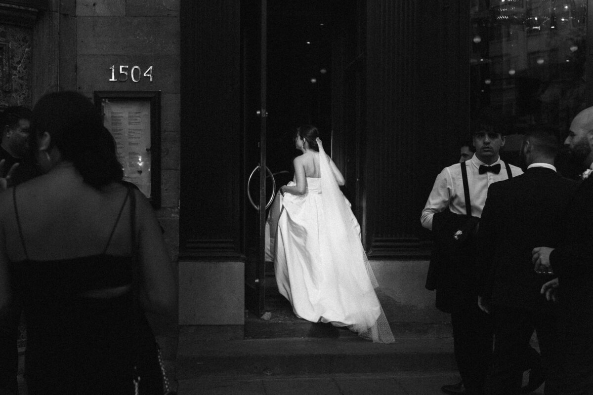 Italian_wedding_at_ristorante_Beatrice_Montreal_Raphaelle_Granger_high_end_wedding_Photographer-93