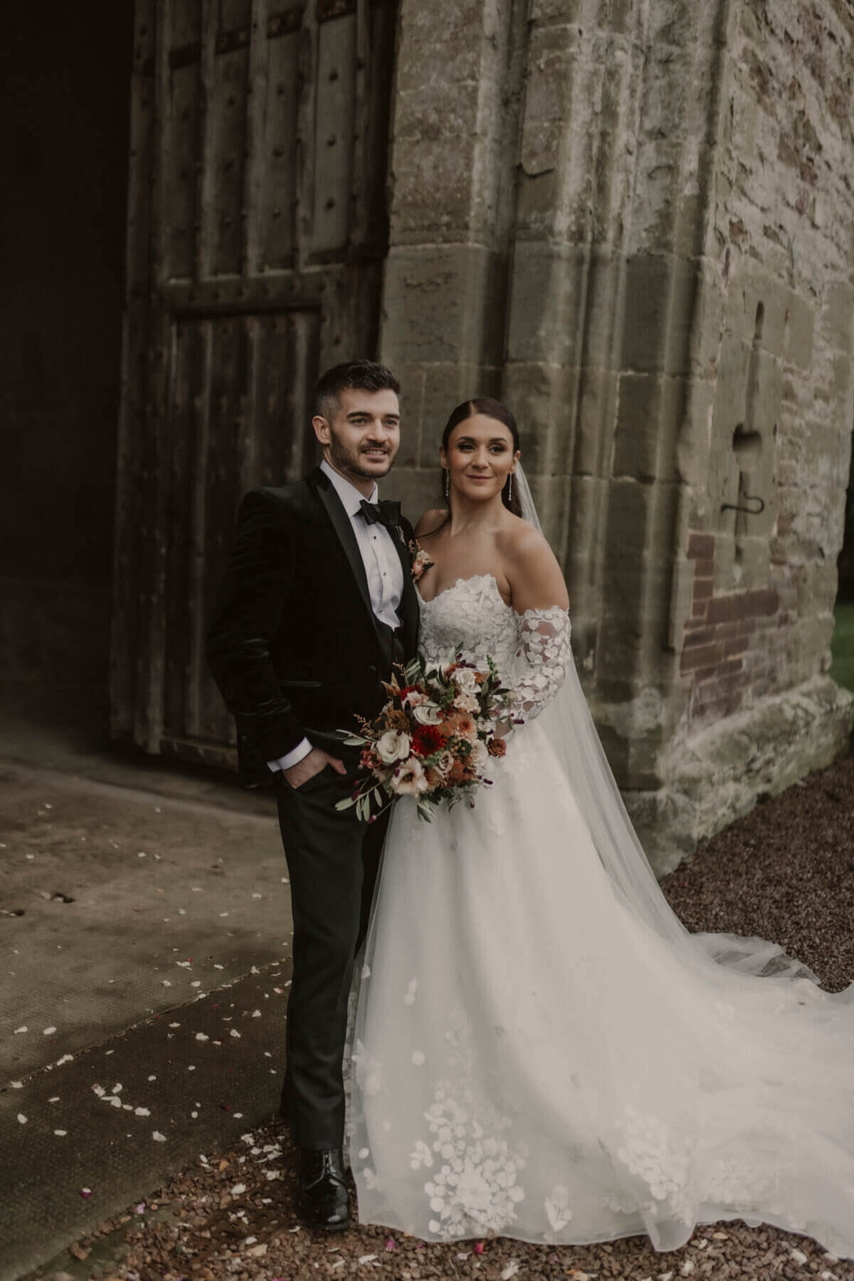 Carrie-Hampton-Court-House-Wedding-Flowers-Issy-And-Bella-Florist-Herefordshire26
