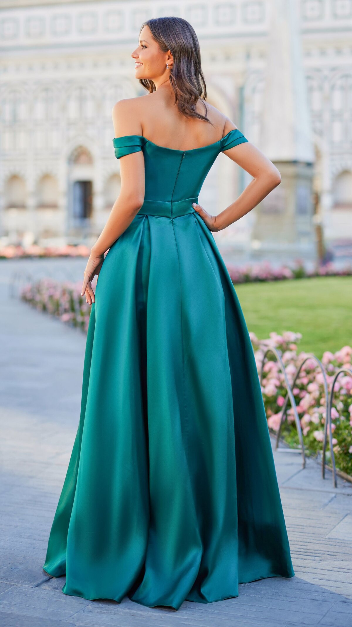 spolecenskesaty21.10.25.50