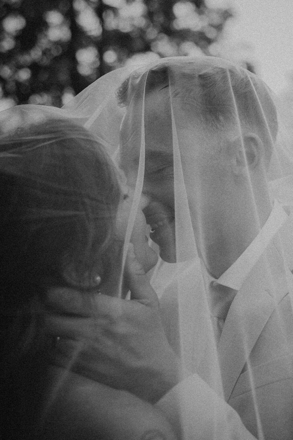 tomlinson-wedding-bride-groom-46