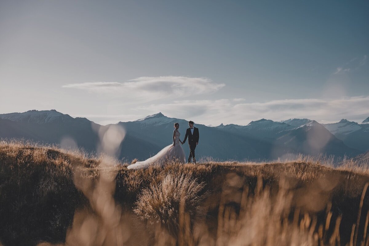 Pre-wedding photoshoot, Coromandel Peak, Wanaka.