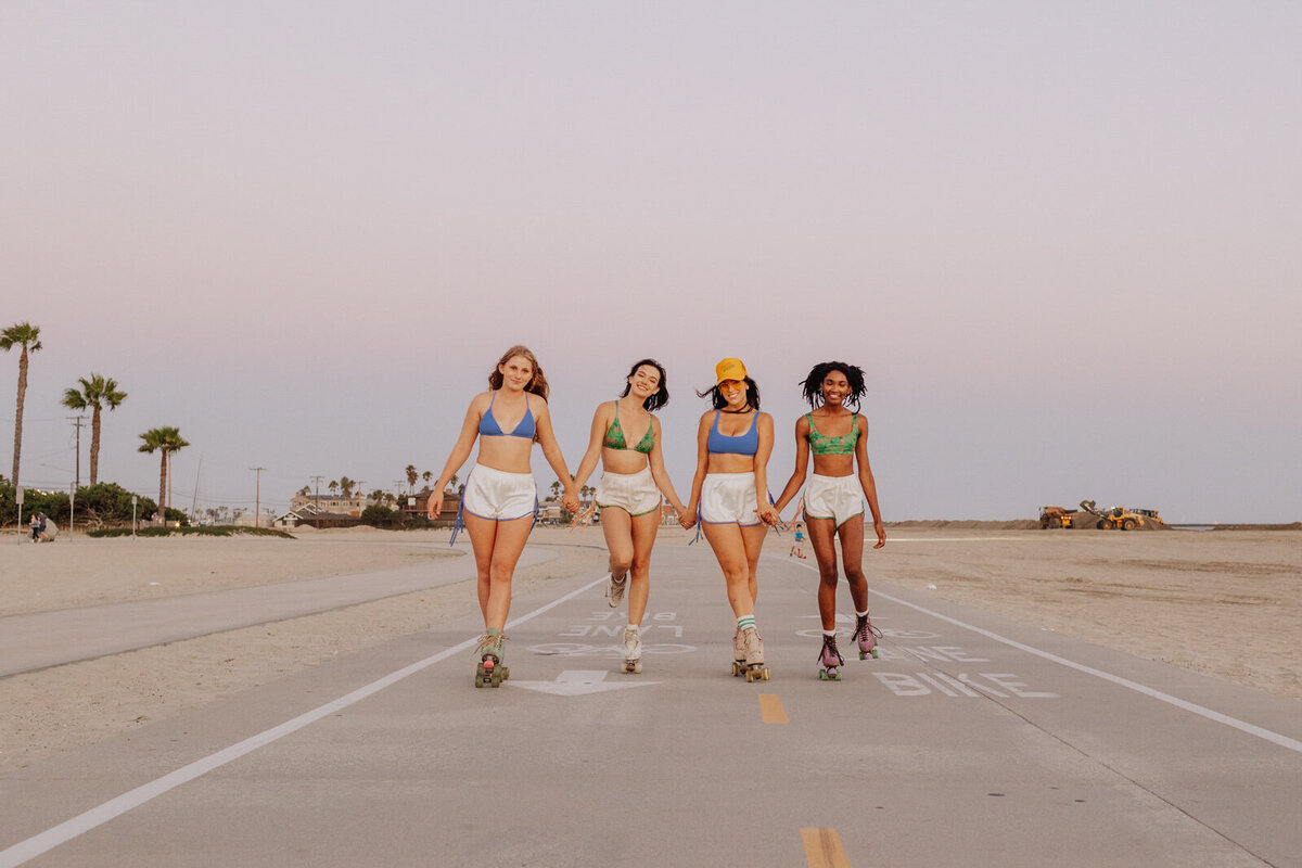 Candai_Naya_Roller_Skating_Swimwear_Zoom_Theory_Photography_0222