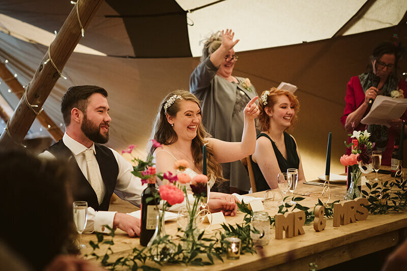 Wedding table flowers