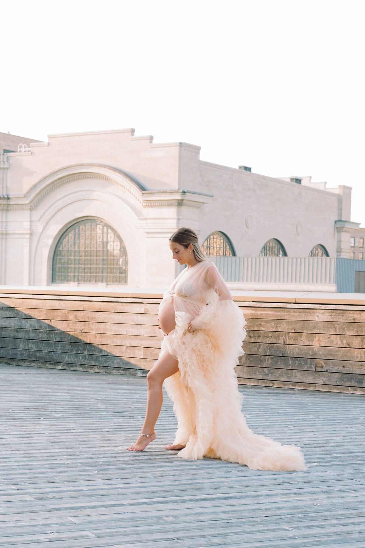 Brooke Lacombe is an Ottawa, Ontario based maternity photographer, specializing in motherhood, maternity, newborn and family fine art photography.