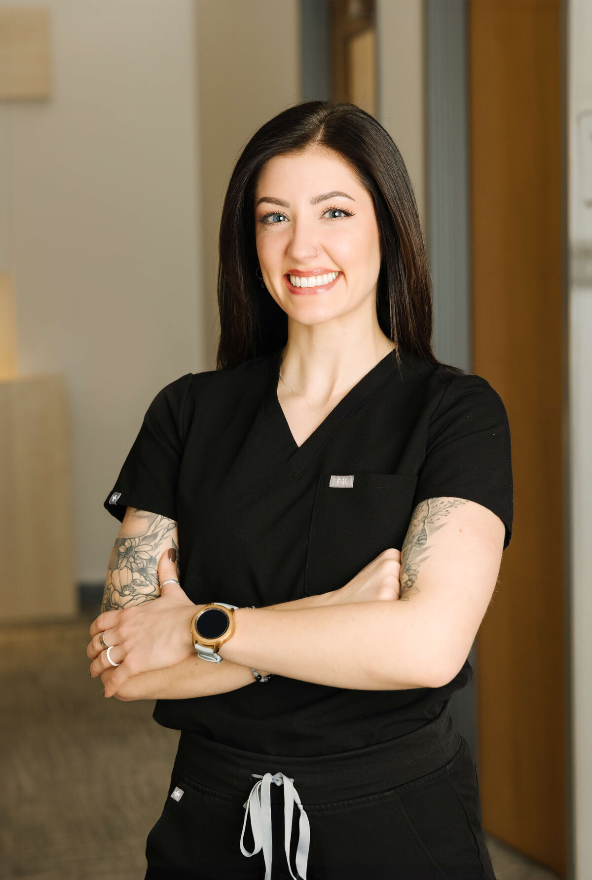 Headshot-medical-professional-by-idaho-commercial-brand-photographer-erin-moore