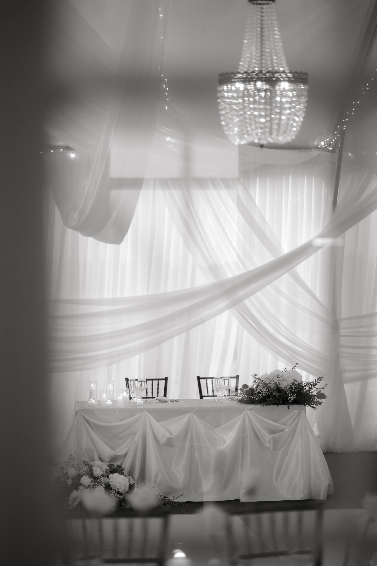 Caprio-Captured-Photography-J&R-NewportCountryClub-Wedding-752