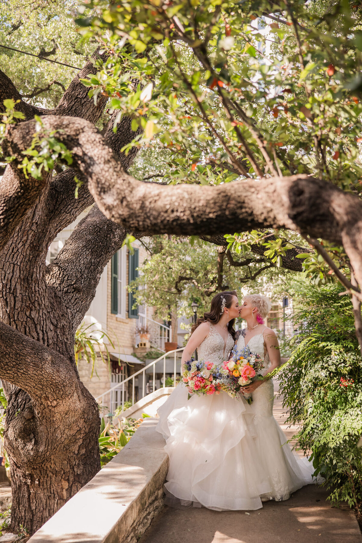 Chateau.Bellevue.Downtown.Austin.Wedding.Photography.LGBTQ.22