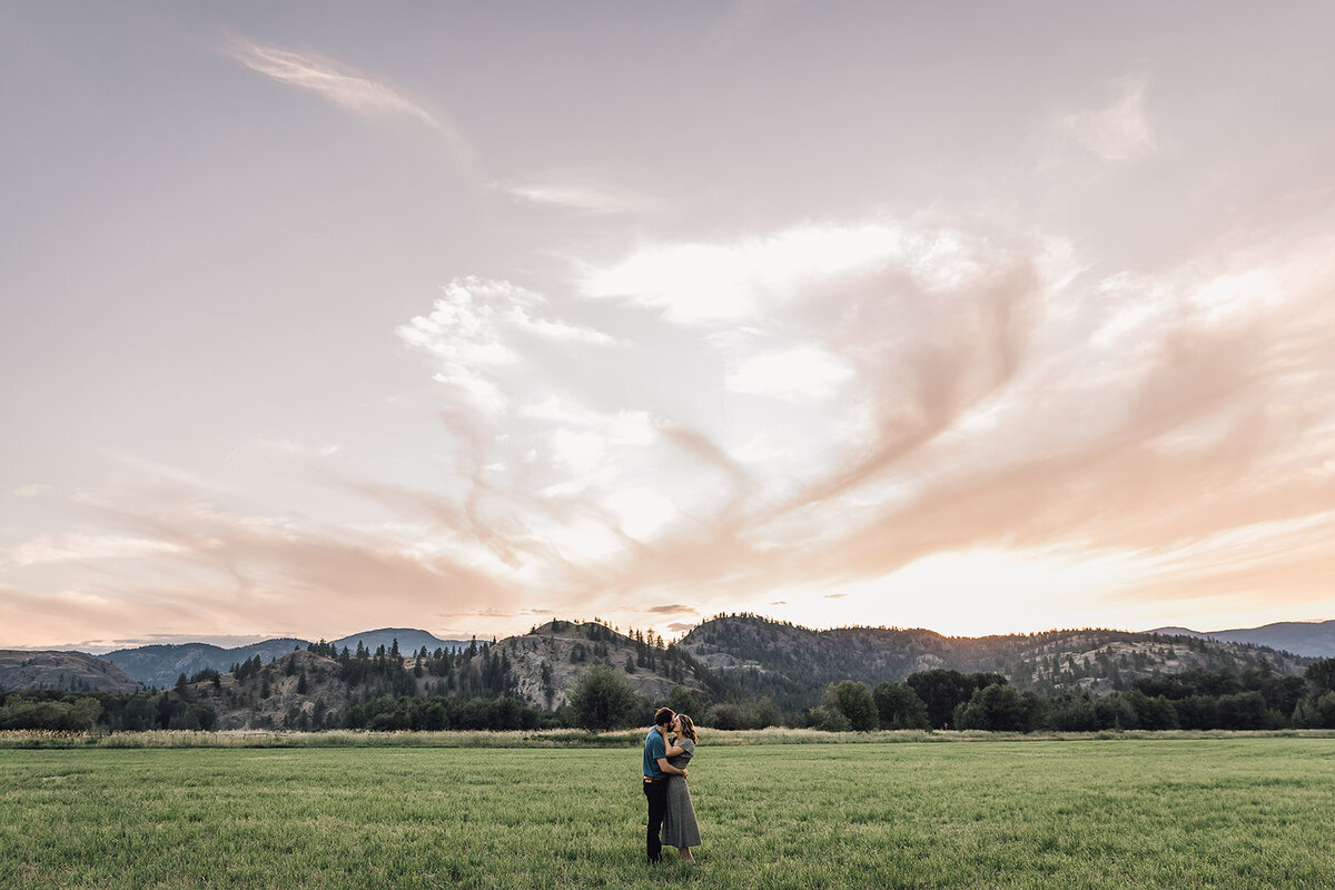 Okanagan Engagement Coupels Photographer Penticton3