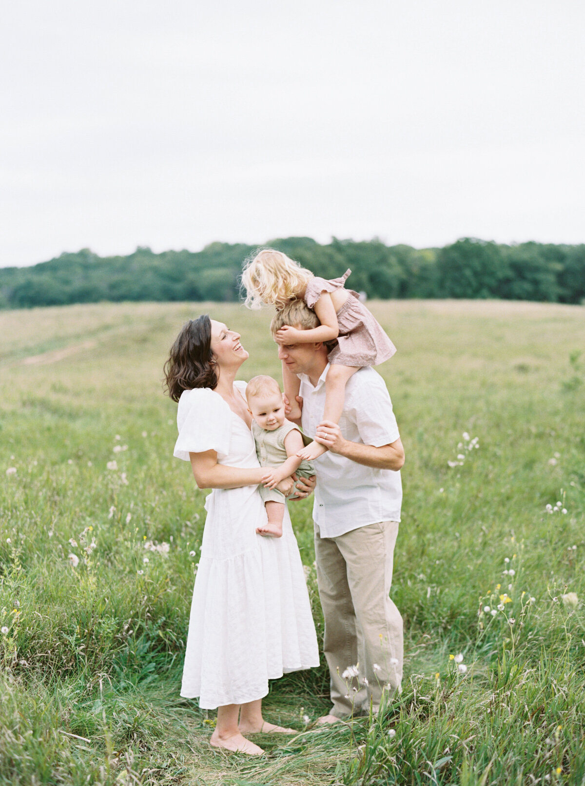 Lake Country family photographer Sokn Family-60