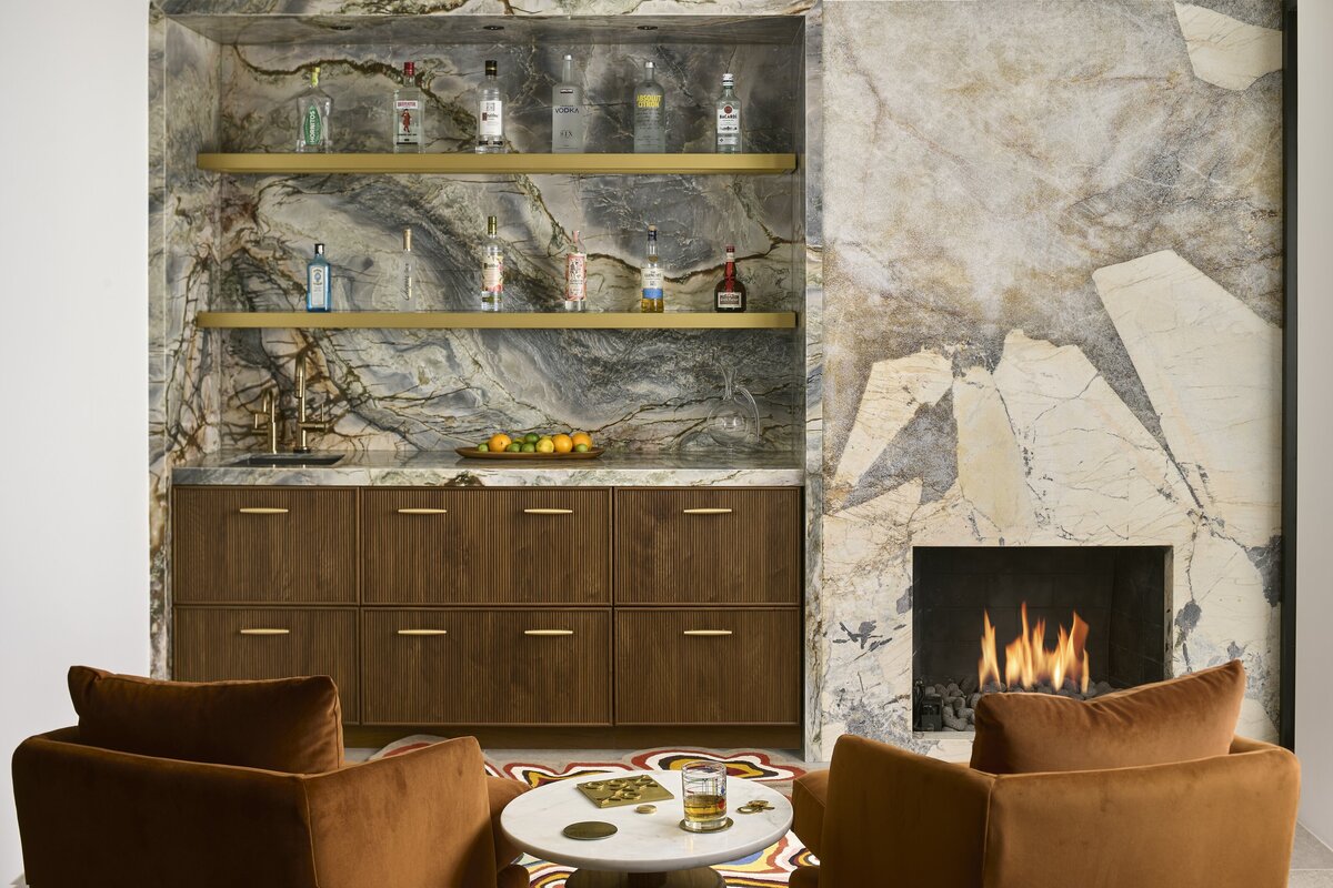 wetbarfireplace