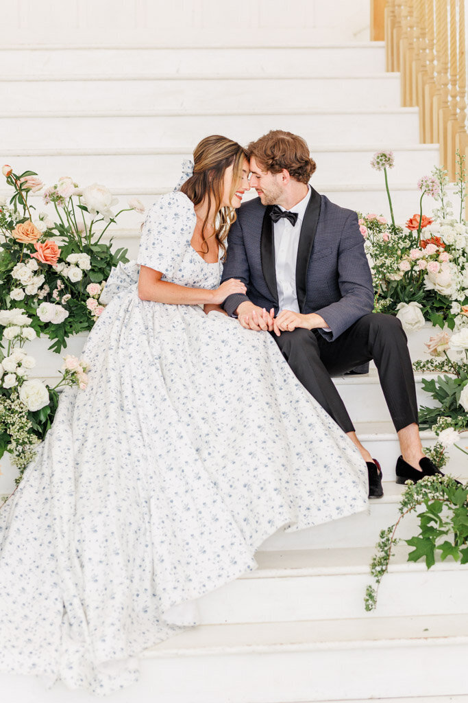 HimHerPhoto-IvoryRoseBarn-1398