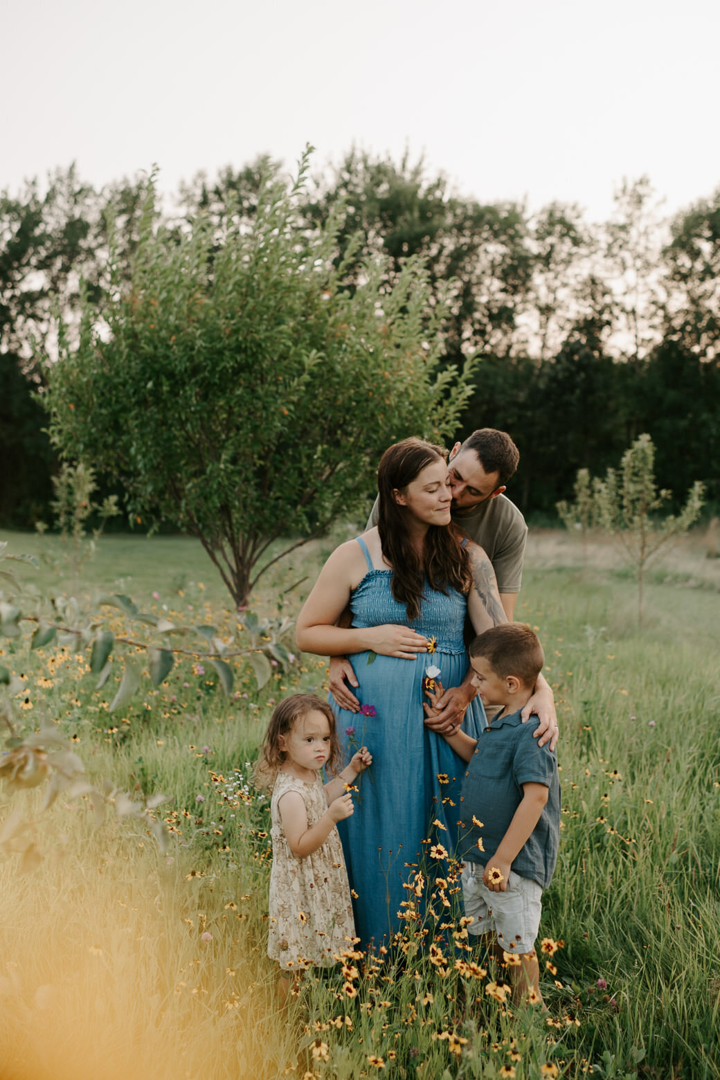 summer-sunset-family-farm-session-225