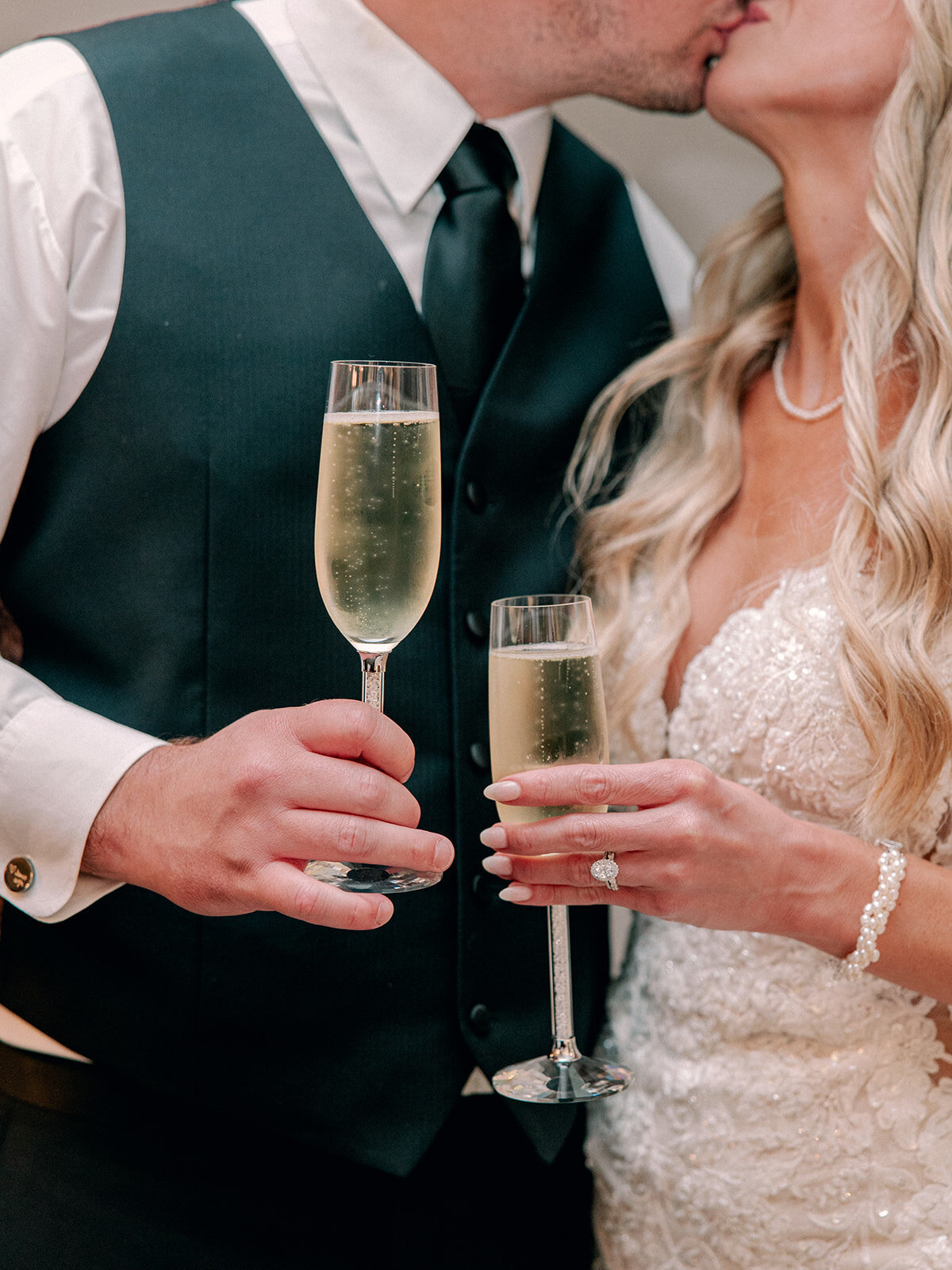 2023-09-16Jamie+JayKeiserWedding_MollyMurphyPhotography-62