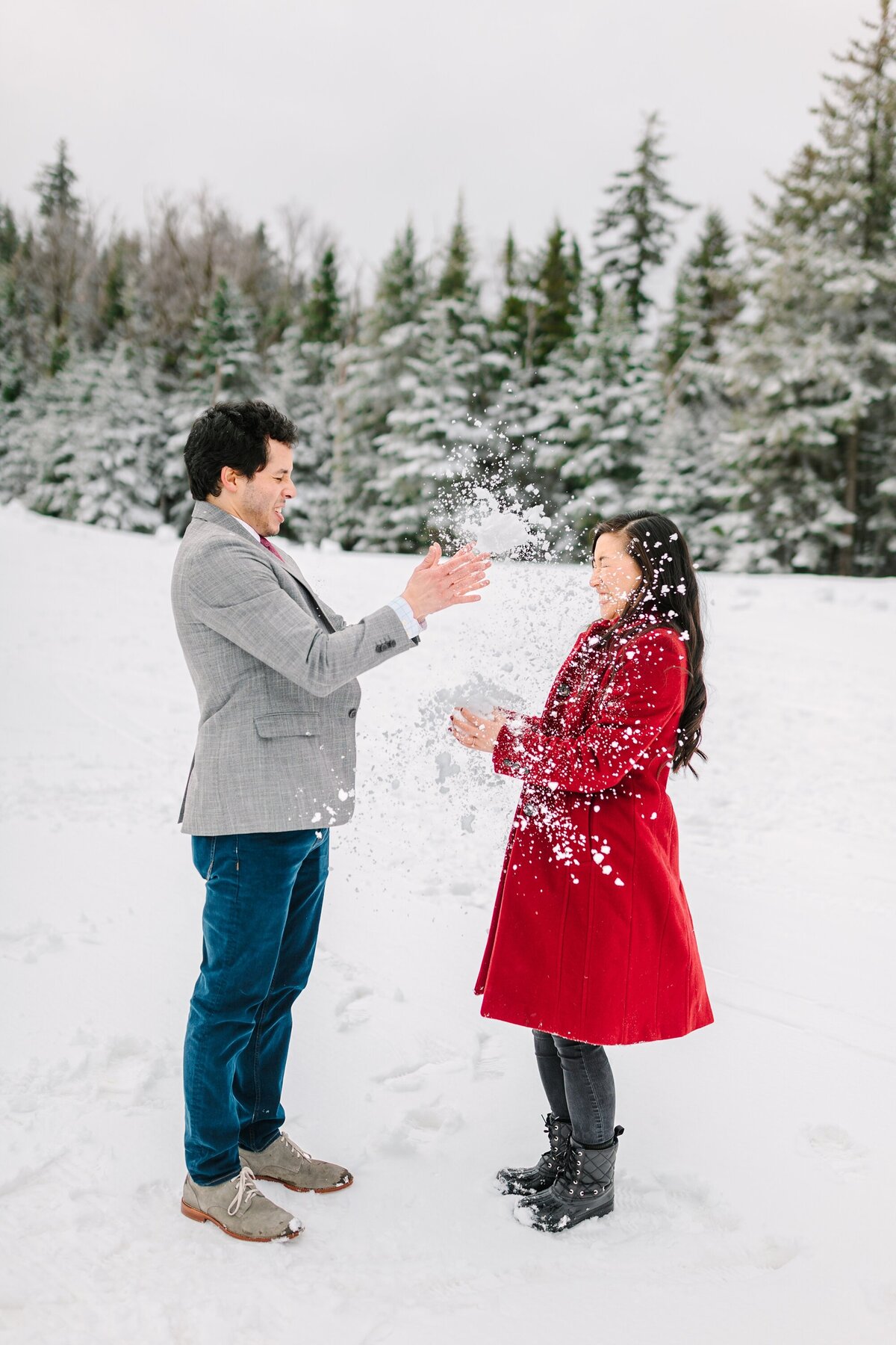 Kelly_Payeur_Photography_New_Hampshire_White_Mountains_Winter_Engagement_Photographer_0019