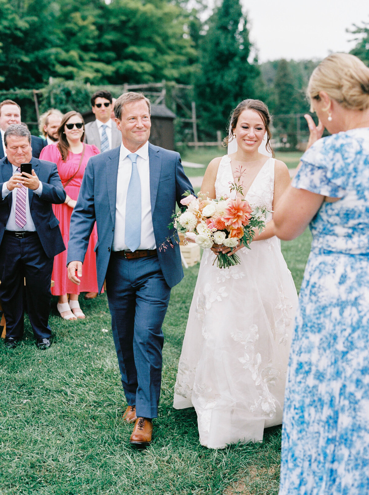 Vermont-Luxury-Wedding-Photographer-Ceremony_246