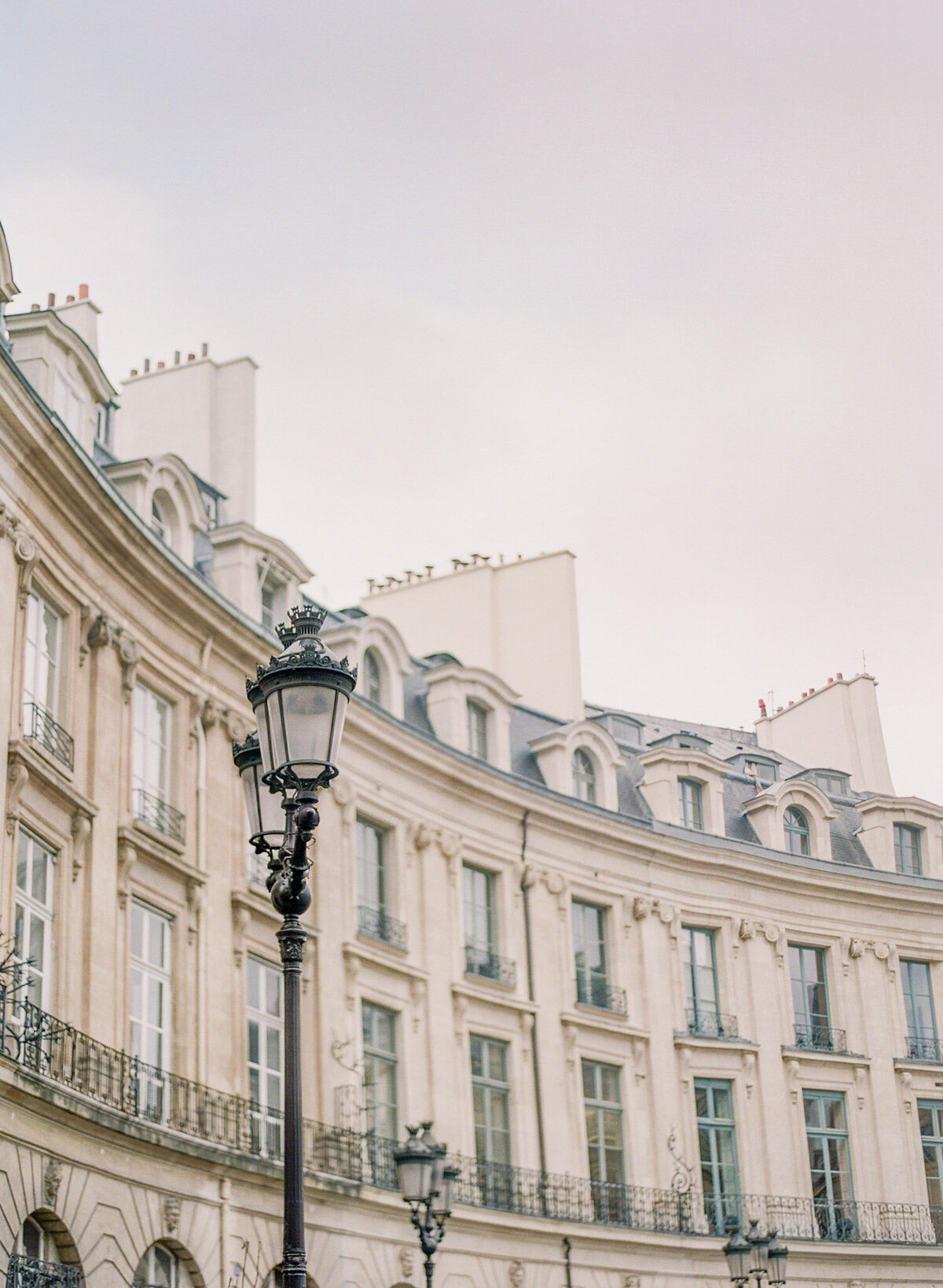 Ritz-Paris-Wedding-Photographer-France-Film-Photographer-Luxury-Photos-Molly-Carr-Photography-21