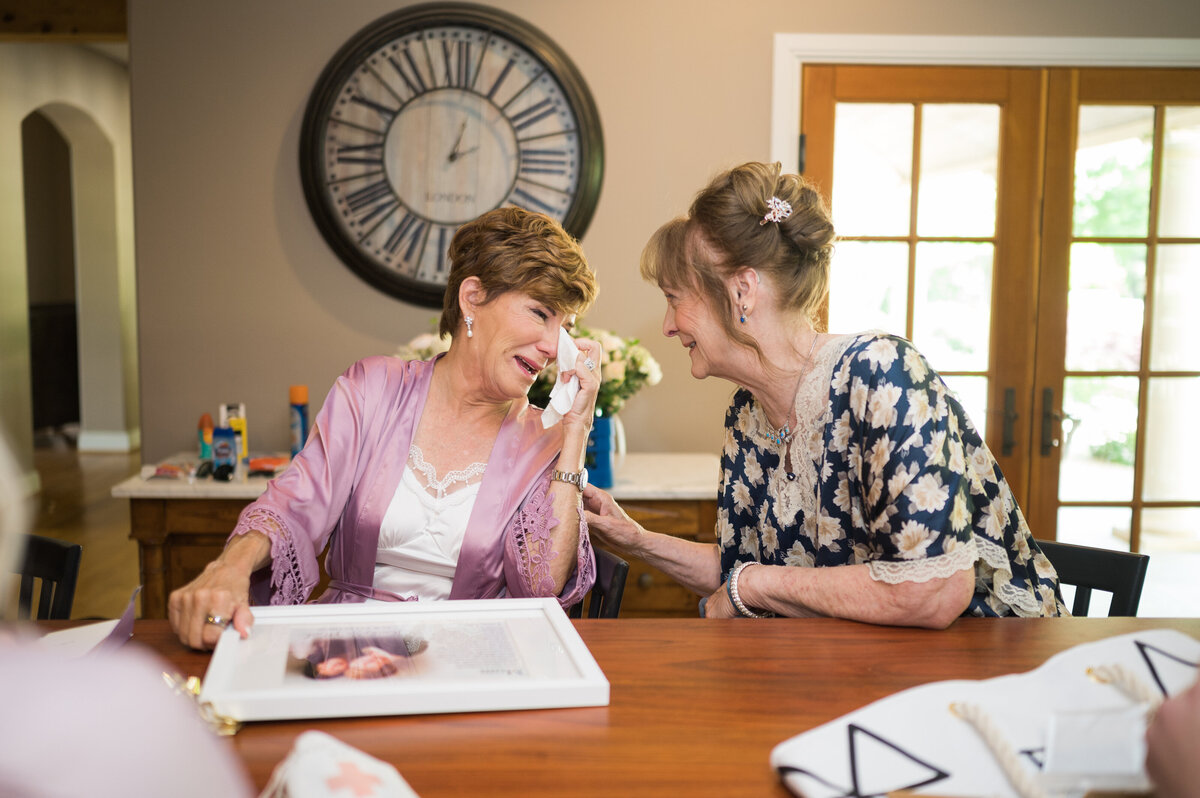 BokelmanWedding-GirlsGettingReady-50