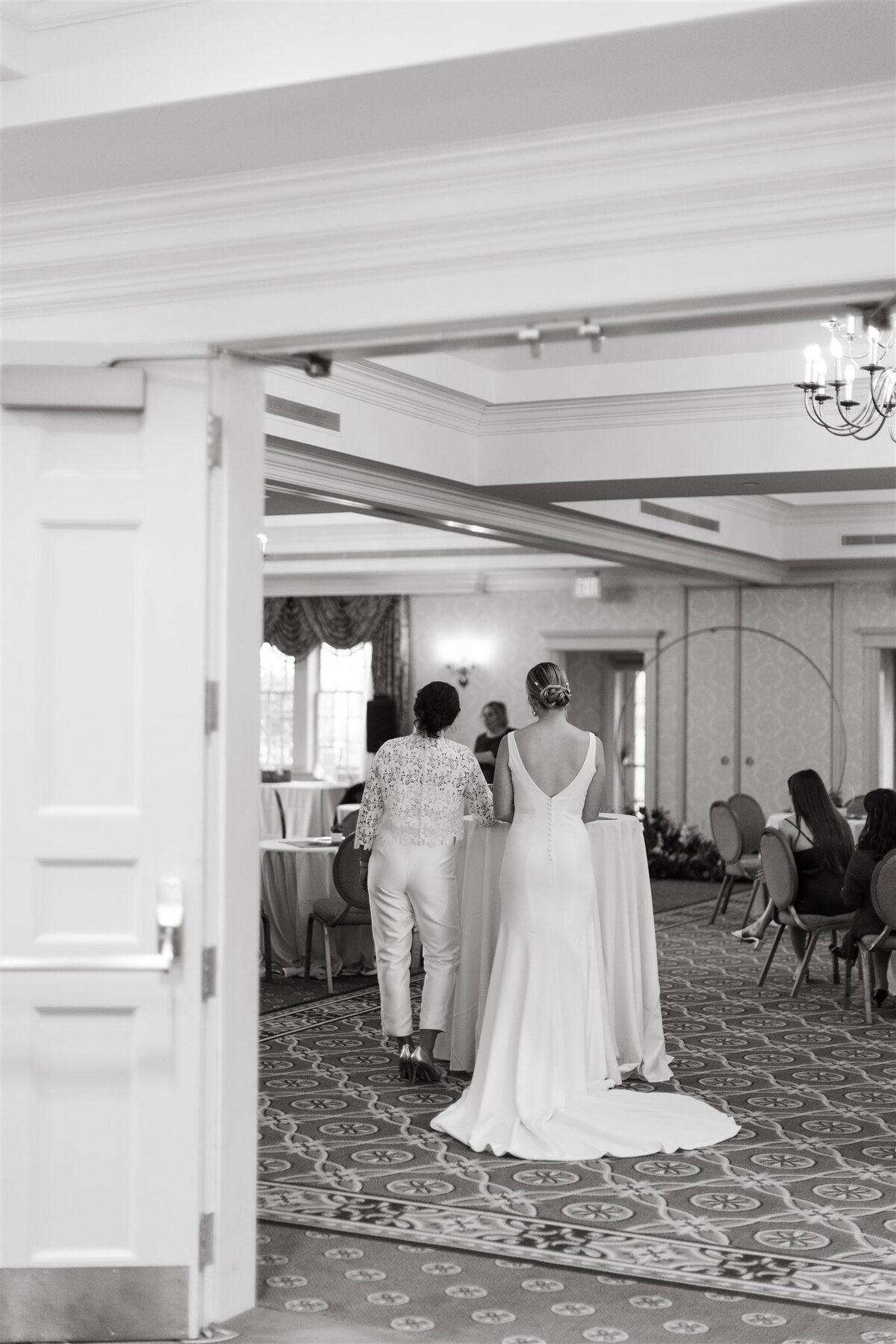 inn-on-boltwood-intimate-wedding-451