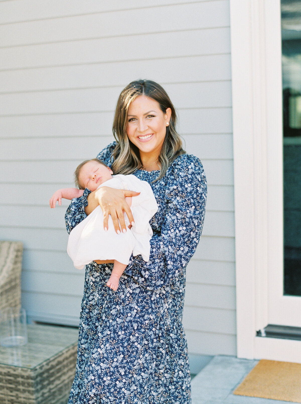 Megan Kawahara Photography San Jose Bay Area California Motherhood Newborn Family Lifestyle Womans Photography Images Portraits Light Airy Film Photos MKPhotography_VaneNewborn-12