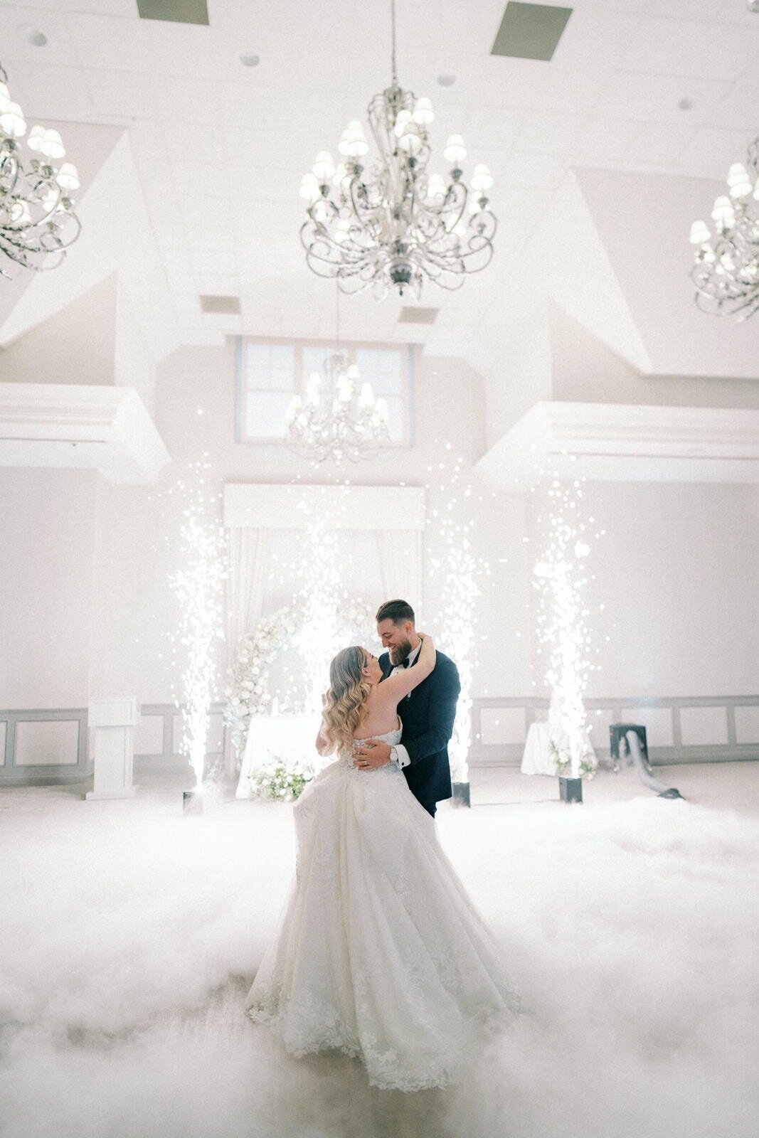 W8-Wedding-events-Deer-Creek-Shelly-and-Alexander-2024-09-28-2500px-1175