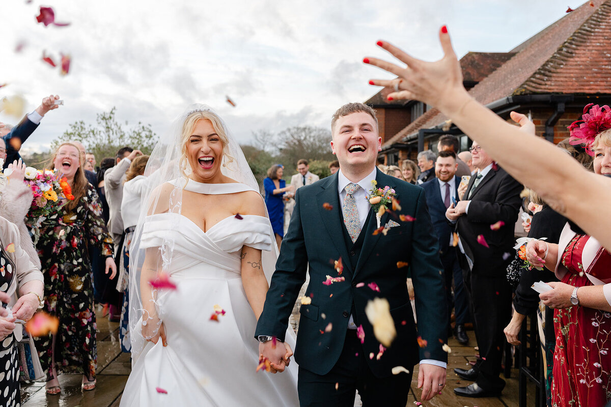 Essex Wedding Photographer, Tracey Davies Photography 