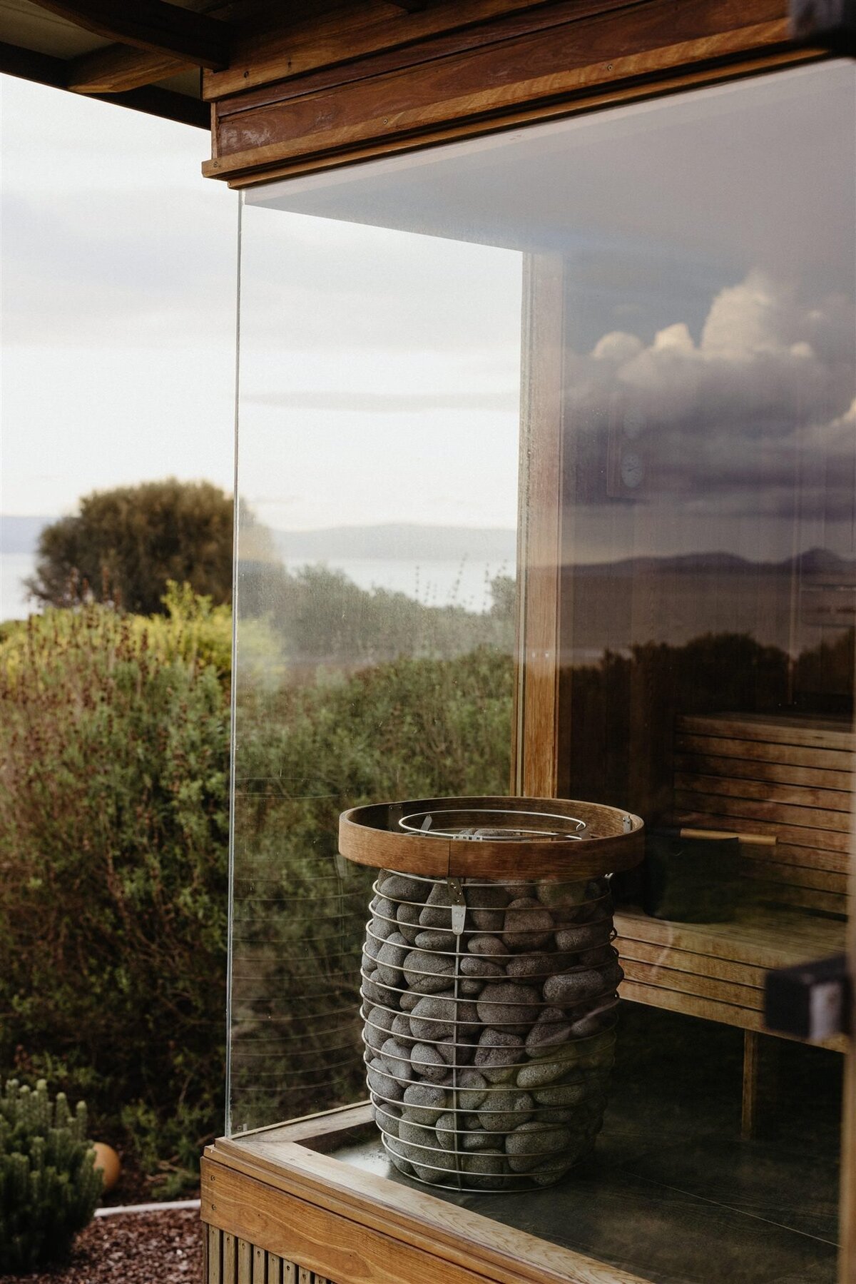 Christine-Amit-Tasmania-Elopement-7