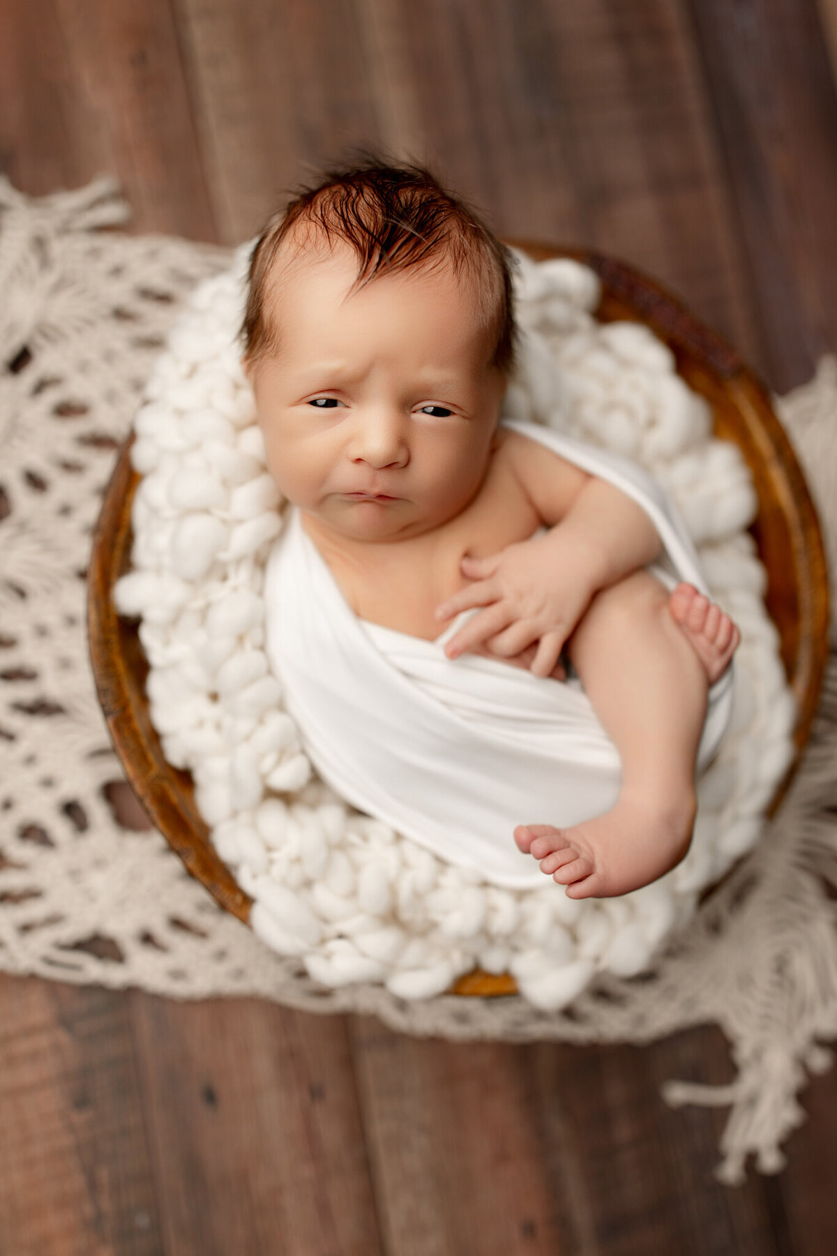 NWA newborn photographer, newborn portraits NW Arkansas newborn photographer near me, professional newborn photos