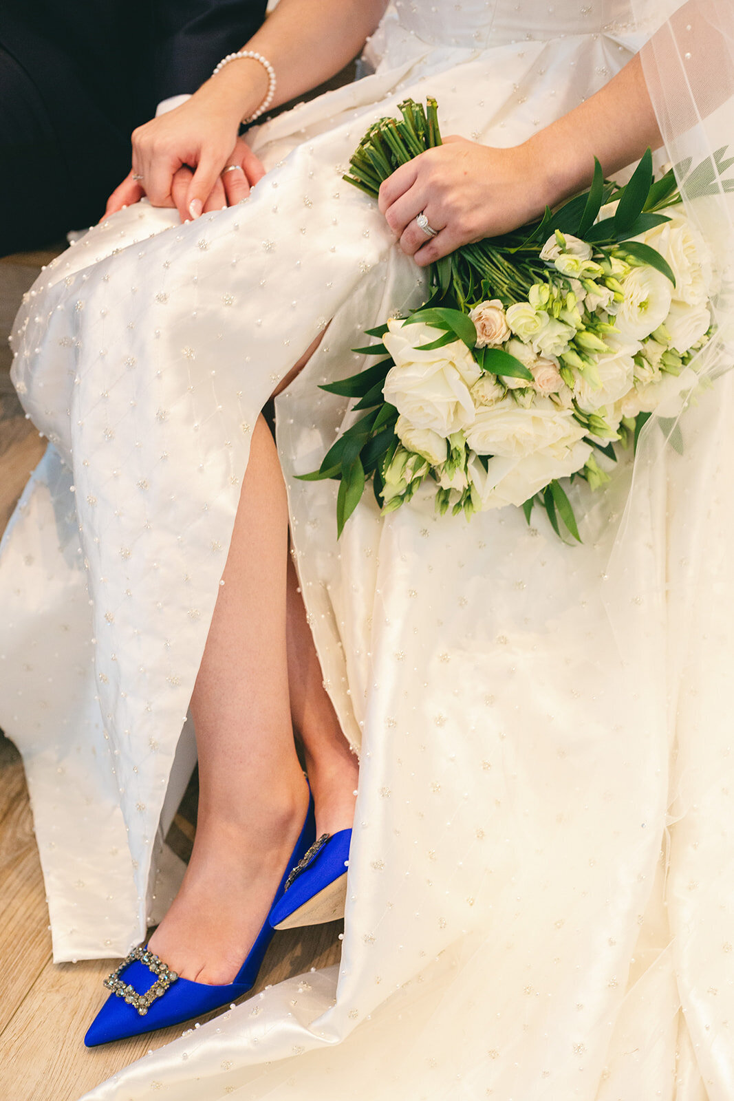 French-Farmhouse-Venue-Fall-Wedding37