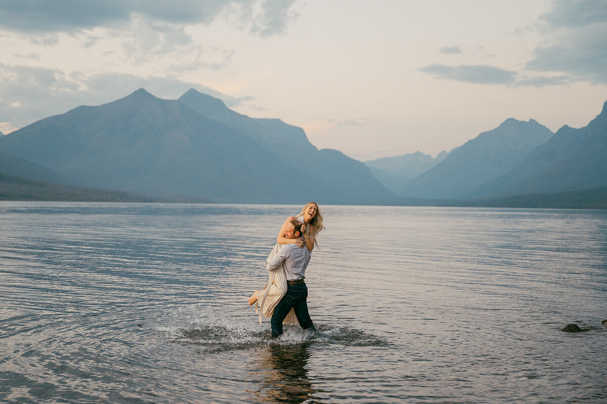 vintage-hollywood-glacier-national-park-elopement-presley-gray-photo1538