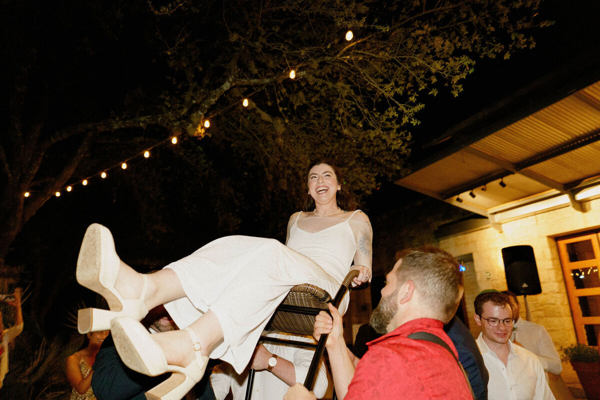 Esme&JacobWeddingPhotos_Previews_AustinWeddingPhotographer_HereafterFilms-102