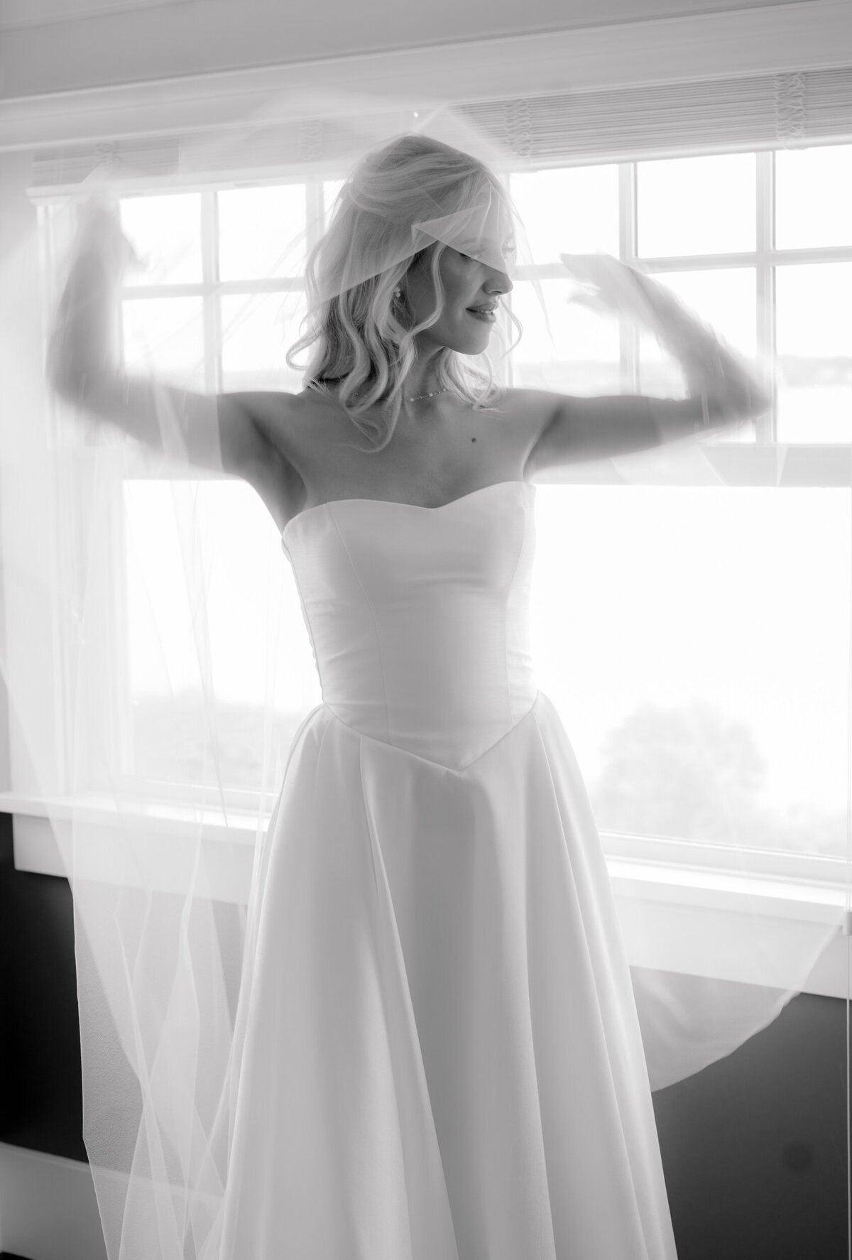 Rachel Mark Castle Hill Inn Lauren Fair Wedding Photographer Newport00184
