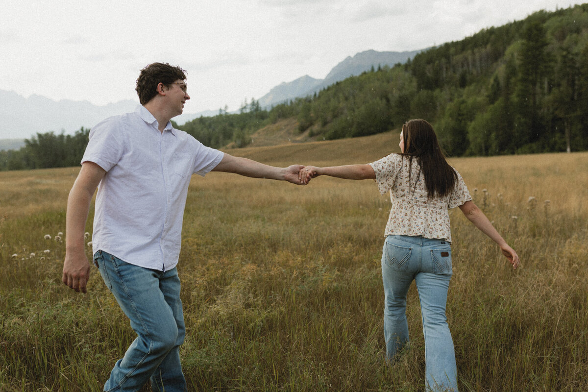 Fernie-Couples-Photographer-Sam-Hornquist-Photography-36