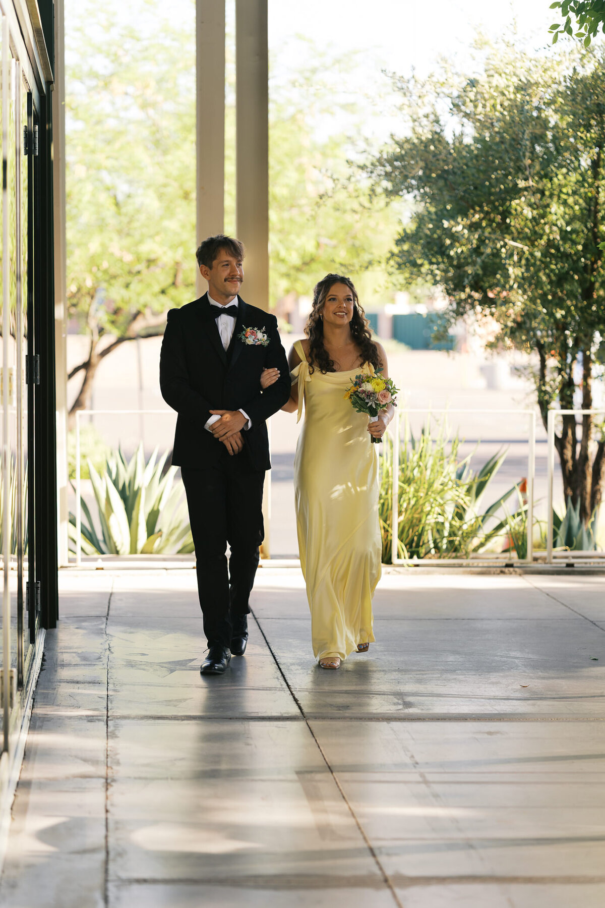 yellow-dress-bridesmaid-processional