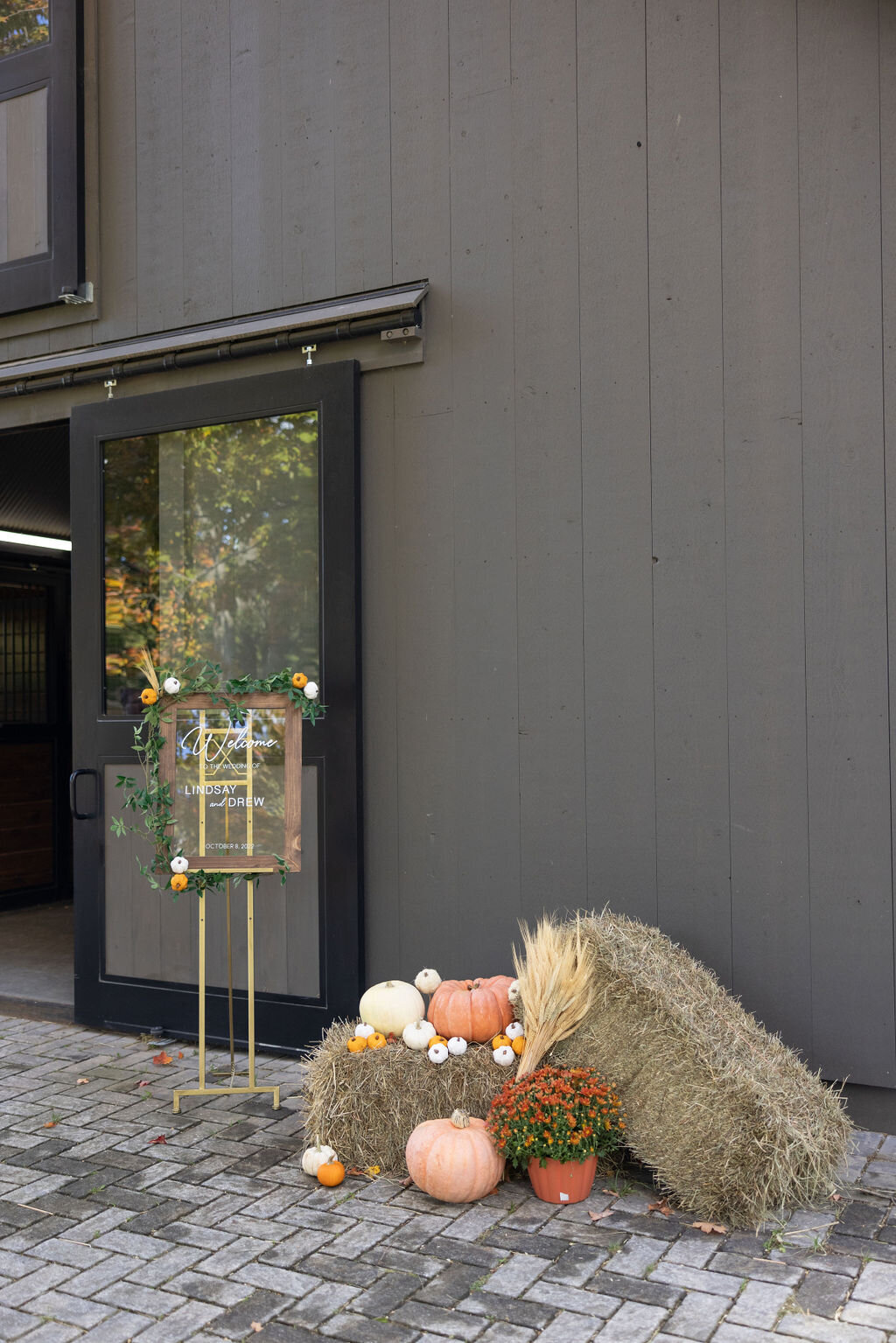 fall-wedding-at-millstone-farm-ct