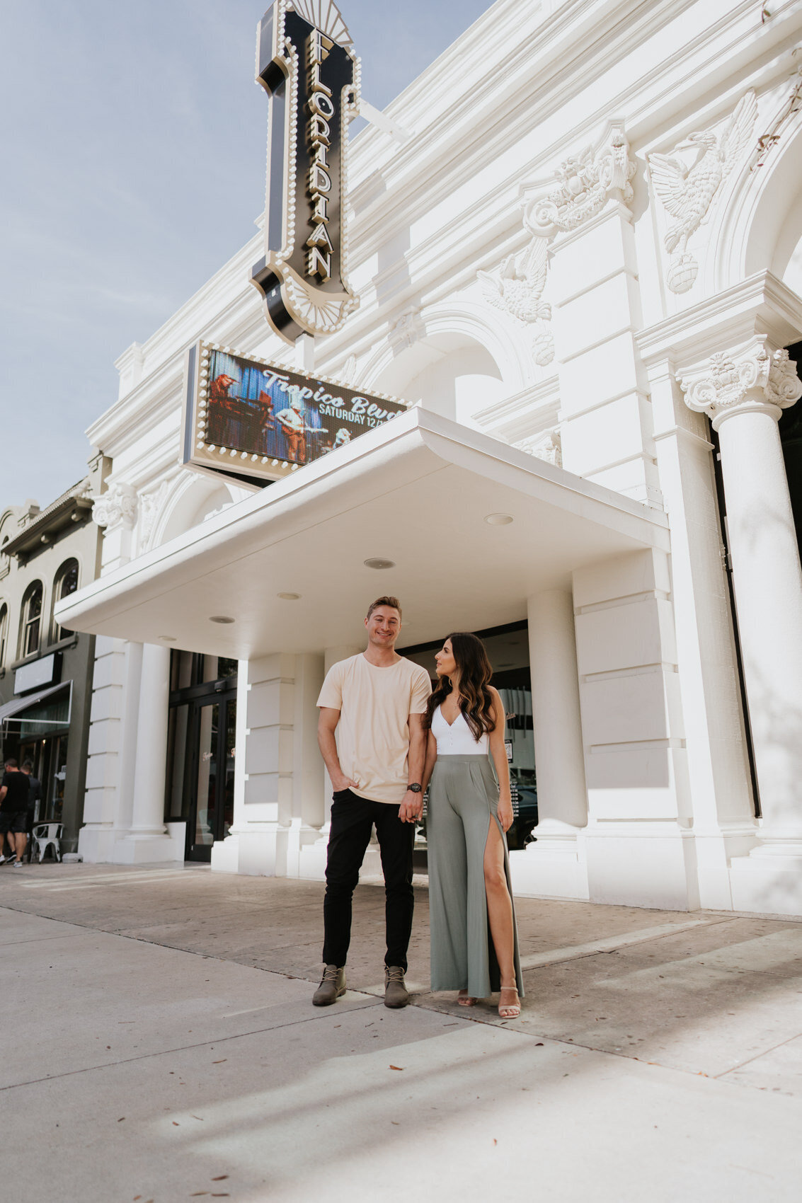 downtown-st-pete-engagement-session-12