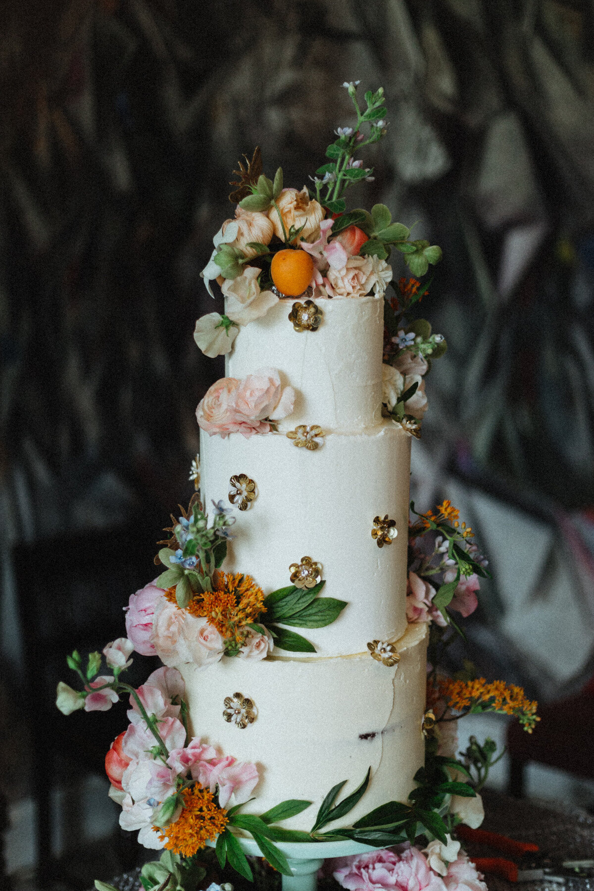 wedding cake by isobel bakes