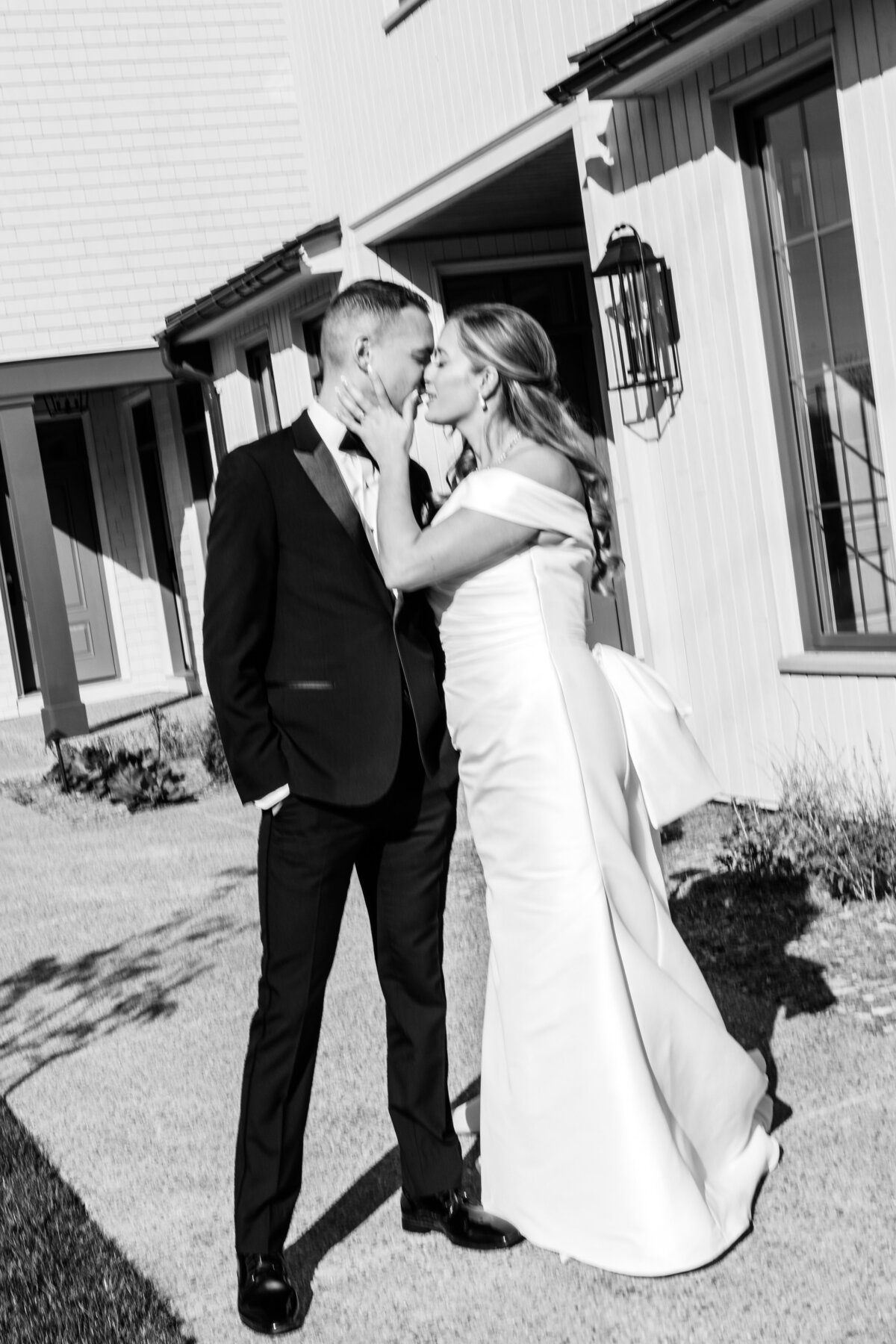 Taylor and Mark Wedding - Dylan and Sandra Photography - 0298