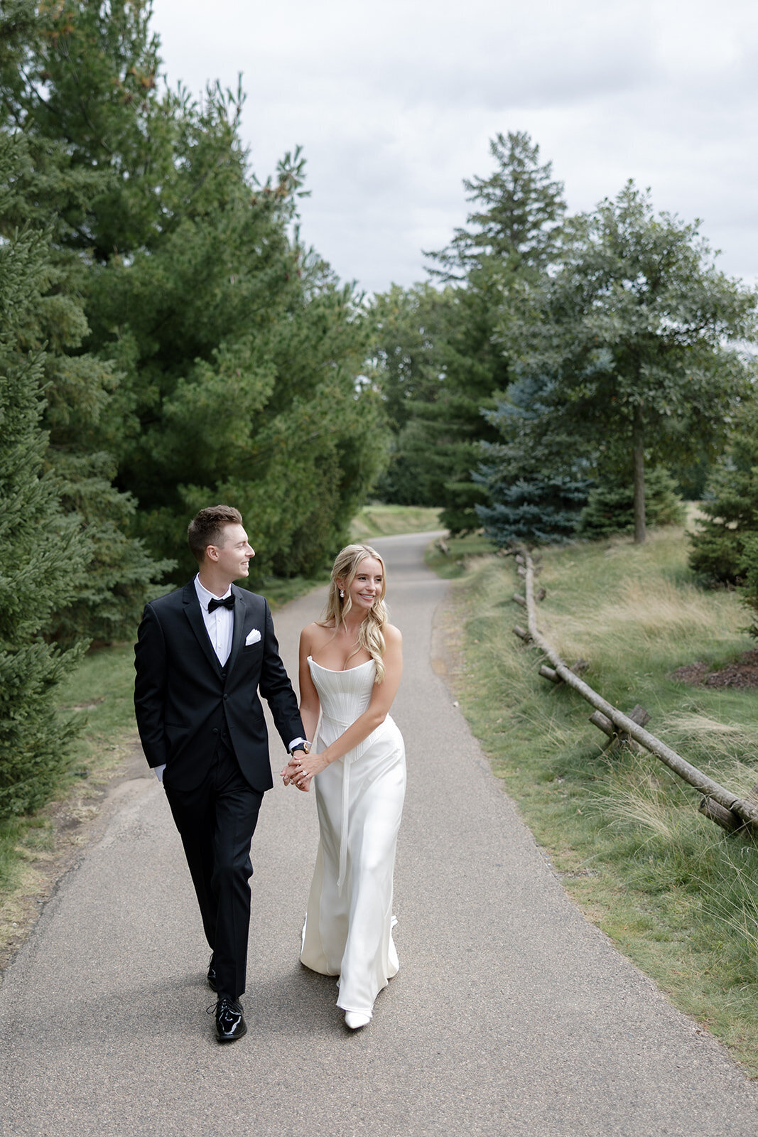 loui_photography_olympic_hills_fall_wedding_alyssa_adam-11