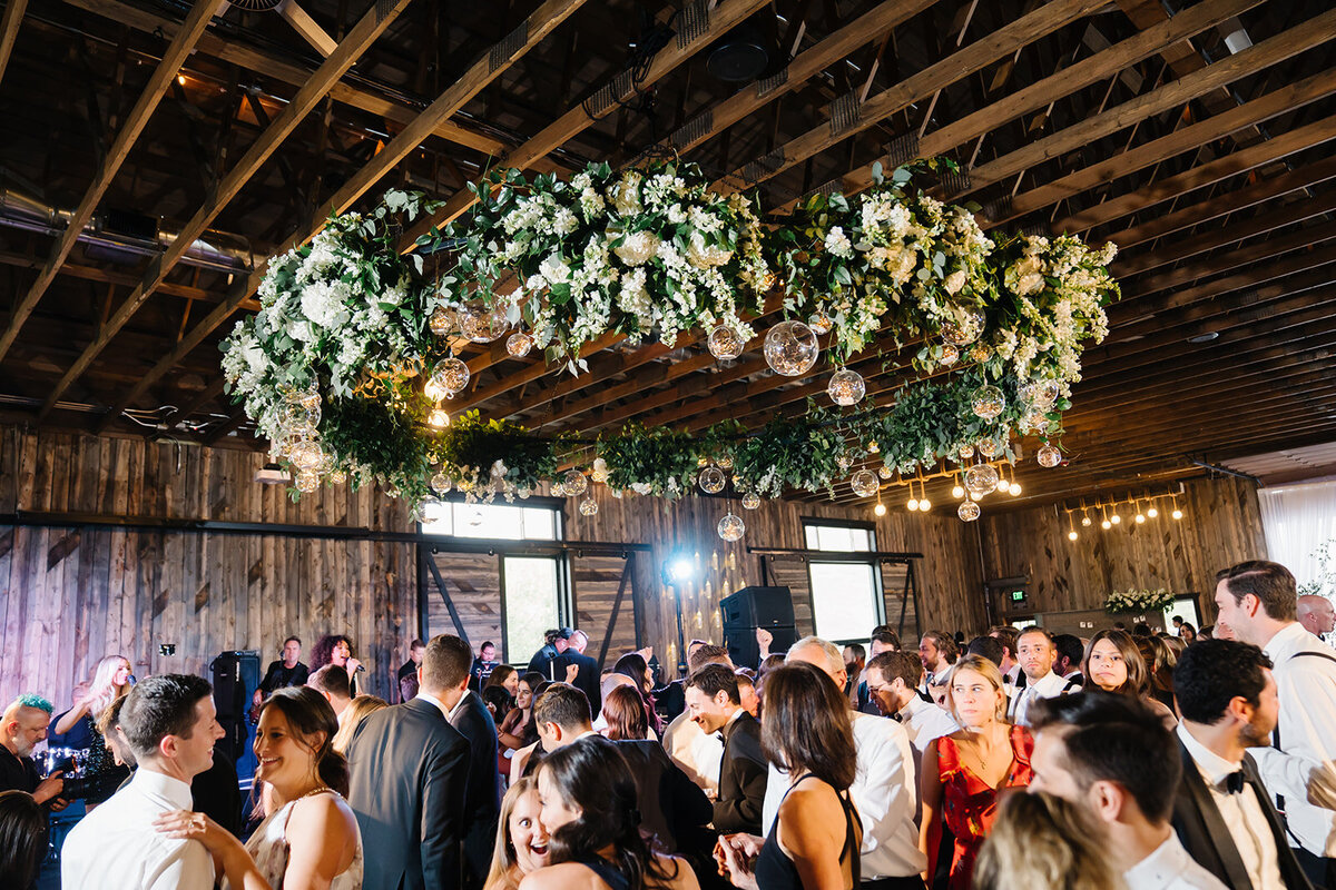 blue-sky-ranch-mountain-summer-utah-wedding-logan-walkerphoto-368L-2845
