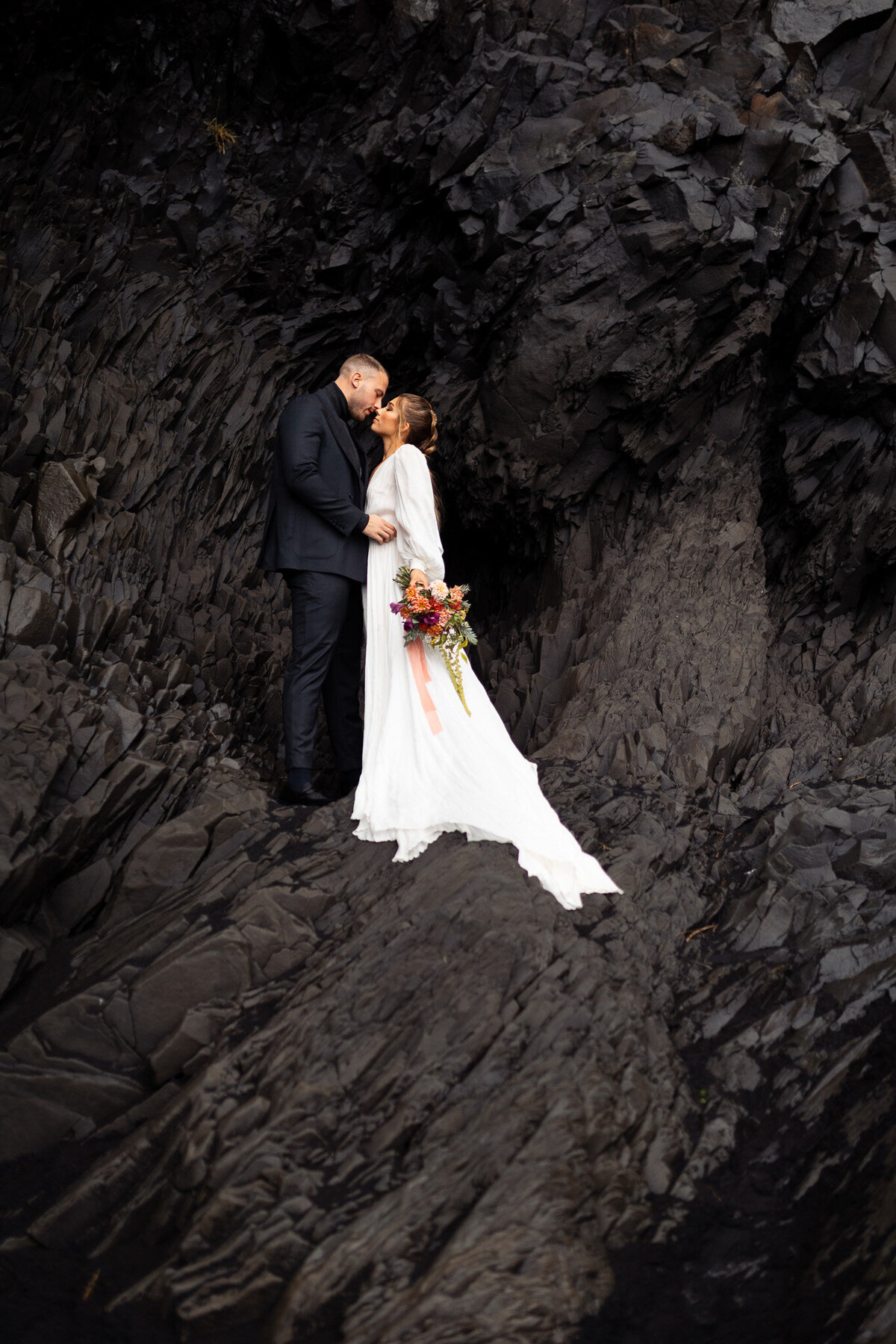 yasmine-pauchard-hochzeitsfotografie-schweiz-hochzeit-fotografin-100 (115)