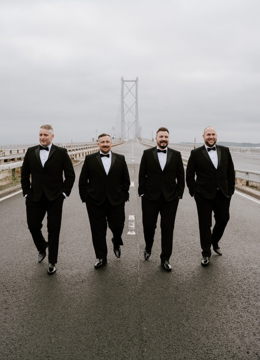 Nicola-Campbell-Timeless-Wedding-Photographer-Scotland-Doubletree-by-Hilton-North-Queensferry-Mr&MrsDavidson-4