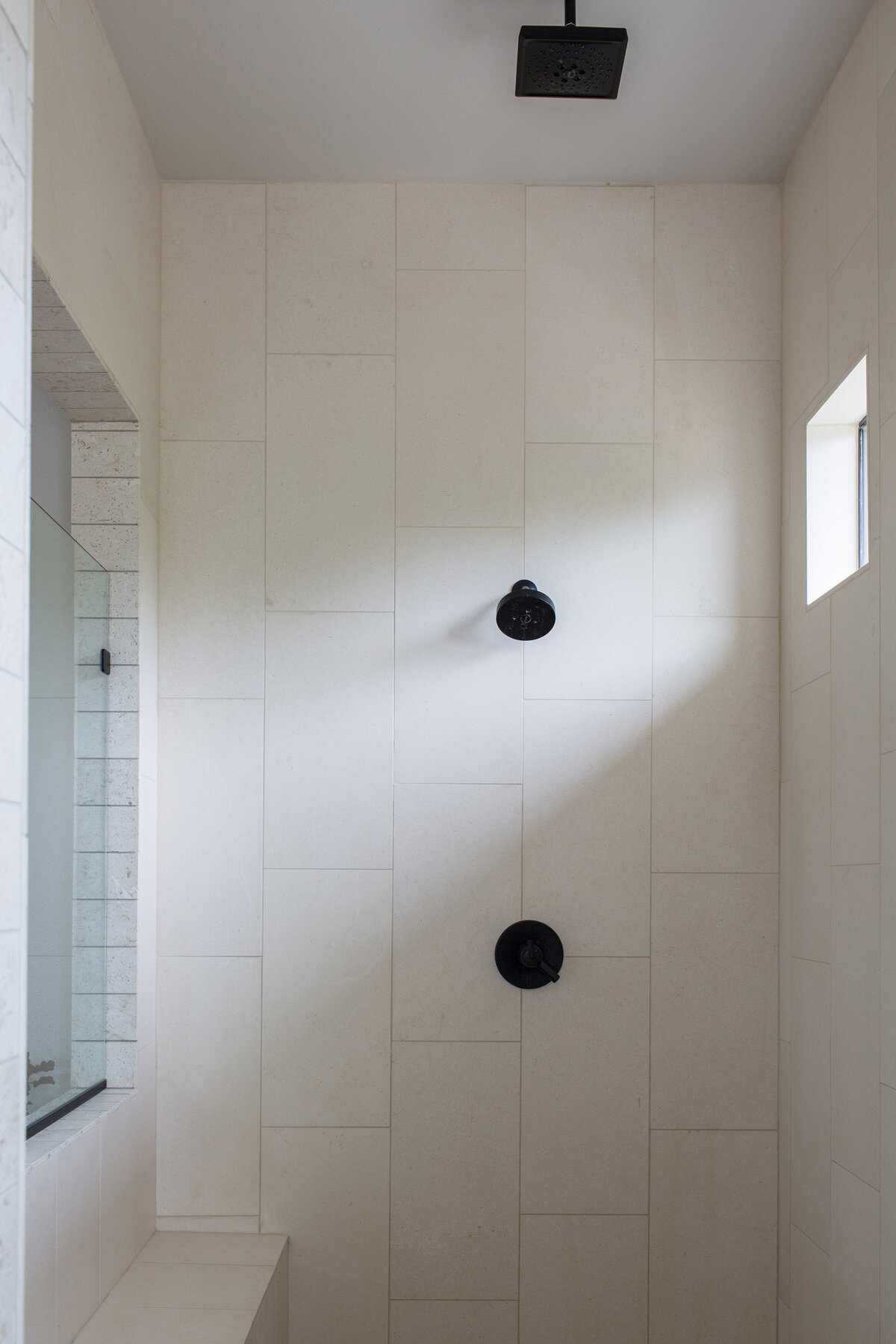 wildwood-minimalist-shower