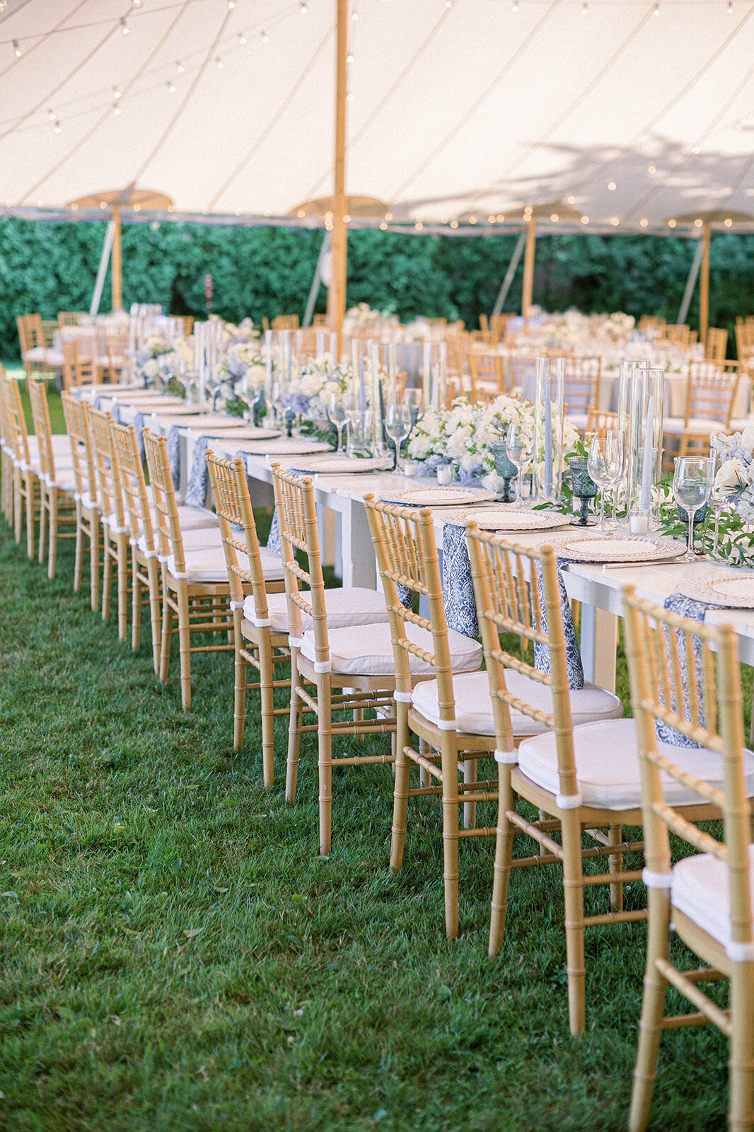 Kate-Murtaugh-Events-private-estate-tented-wedding-planner-headtable