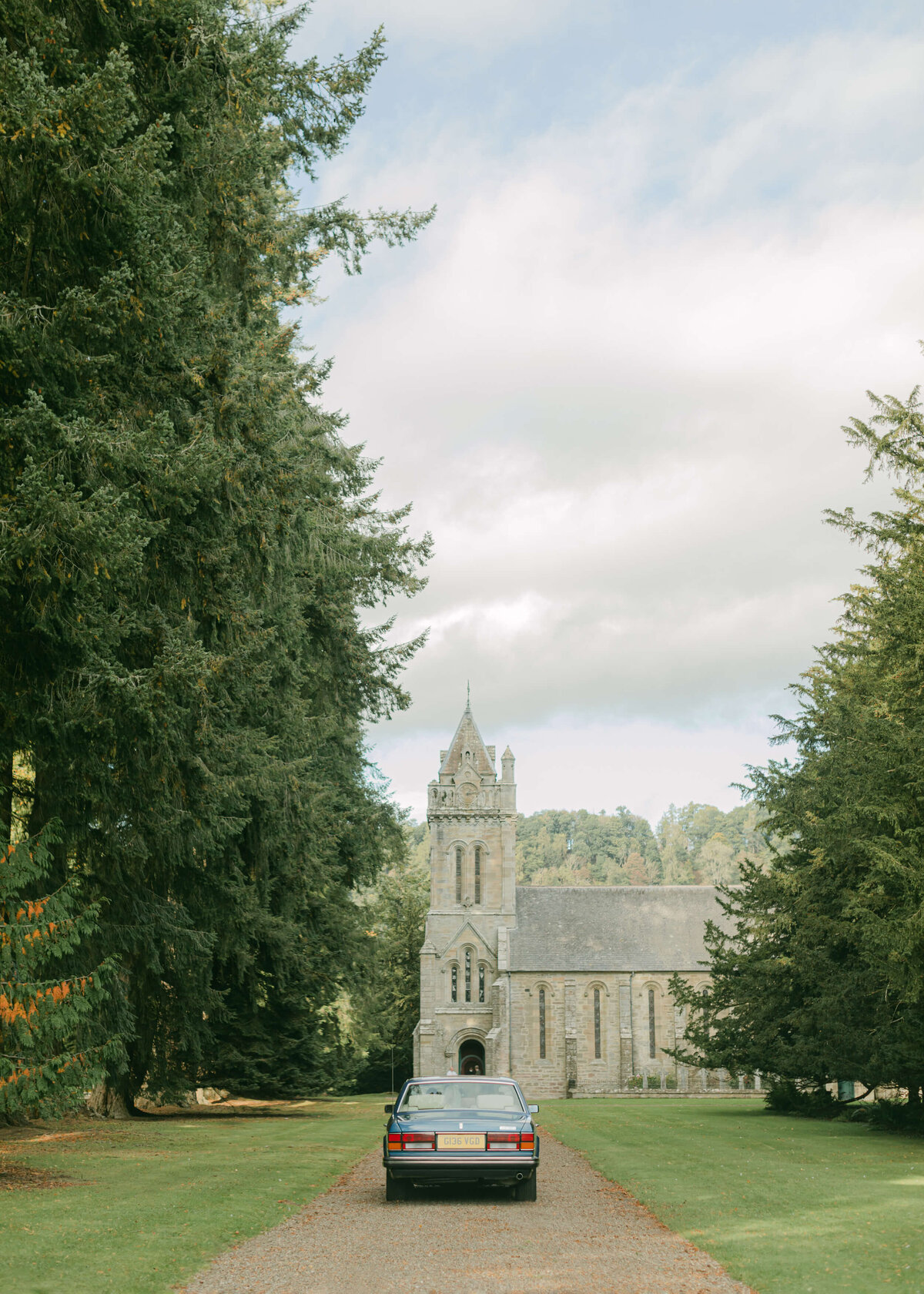 chloe-winstanley-weddings-scotland-murthly-chapel