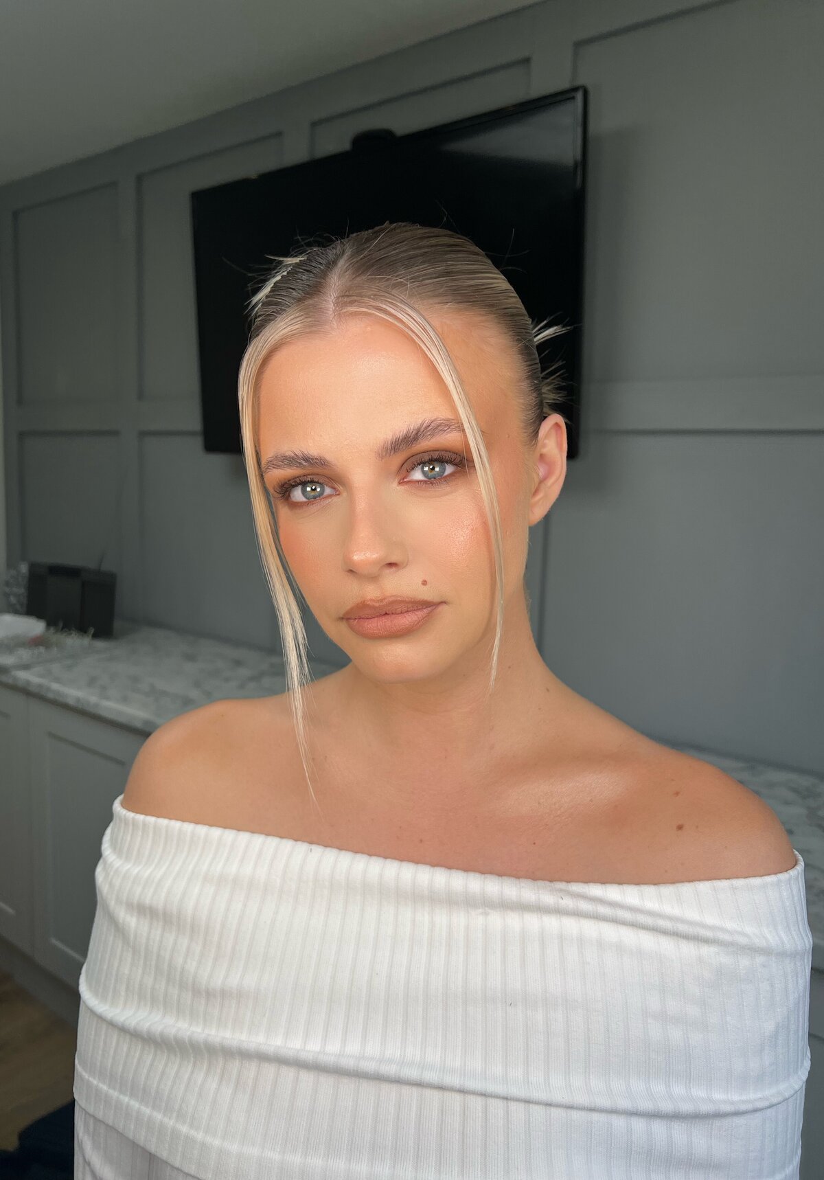 bride-makeup-smokey