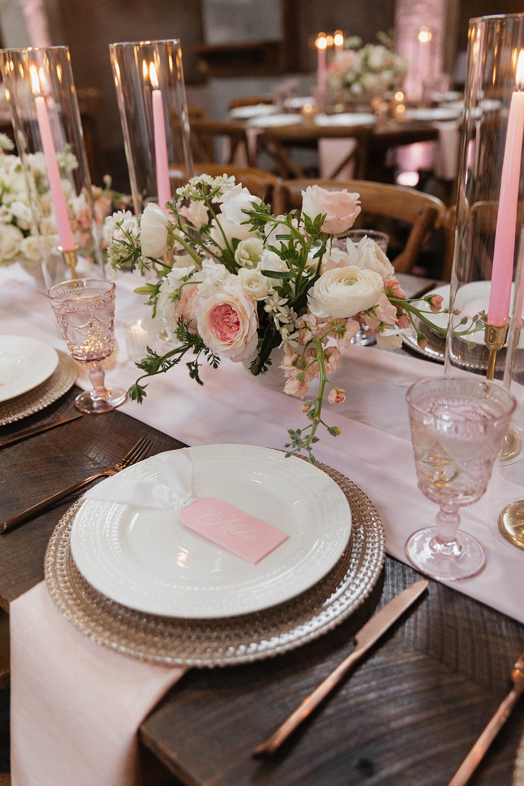 DecorandDetails_80_websize