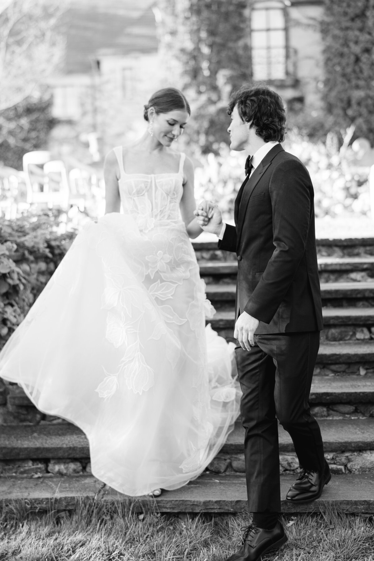 Greencrest-Manor-Michigan-Wedding-Ceremony-Outdoor6