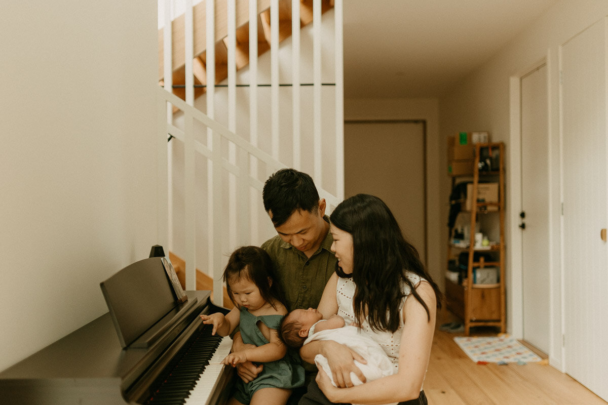 in-home-newborn-photography-brisbane-studio-magnolia-4