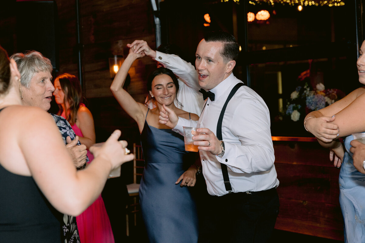 VictoriaAndrewsWedding_1981